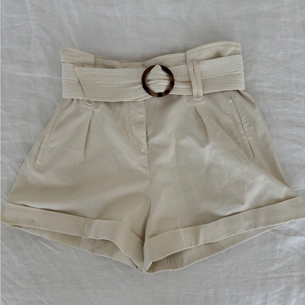 Ecru Sezane shorts - size 38